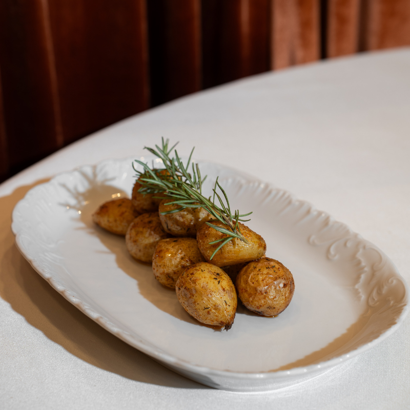 Ziemniaki w skórce pieczone z ziołami